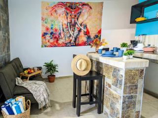 Family Escape l Sleeps 8 l 500m beach l AC l Kitchen l Wifi l Value Stay 5B6B - 7