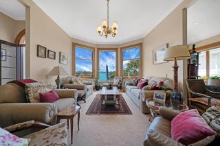 Bespoke Stays - Elegant Villa Retreat - 8