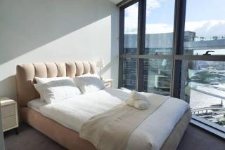 1BR Premium Apt in QWR - level 22 Privately managed - 6