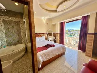 Khách sạn Dinh Loan - 3