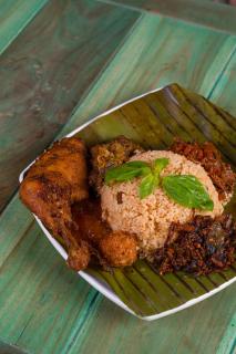 Gihan's Family Restaurant and Guest - 2