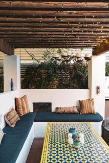 Lush Venice Beach Oasis Home -just steps to beach - 3