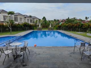 Golden Sleep Villa Tenayan Homestay Near Mal Pekanbaru - 8