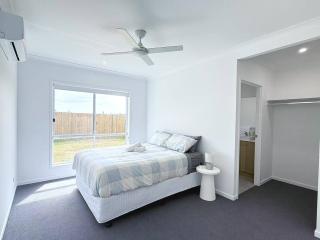 Home Blanc - Brand New, Peaceful & Well Equipped - Holiday Home - 3