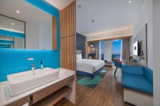 Holiday Inn Express Qingdao Chengyang Central by IHG - 4