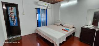 Michael Sanjohns Beach Villa - 8