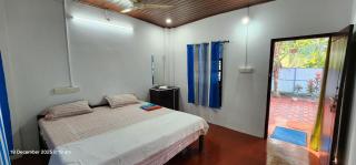 Michael Sanjohns Beach Villa - 9