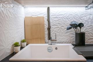 Opulent Maria Callas-Themed Apartment in Kolonaki, Central Athens - 8