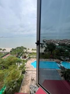 PortDickson Sakura 10Pax 3BR Glory Beach Resort Suite - 1