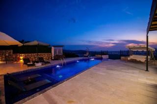 Kalkan Üzümlü de Doğa İçerisinde Muhafazakar Villa - 7