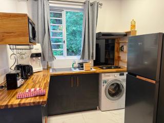 Vaihi's Garden Huahine - 4