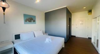 I Style Hua Hin Hotel - 3