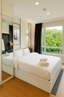 1BR/1BA Retreat: Pool Gym Near Patong Beach Views - 3