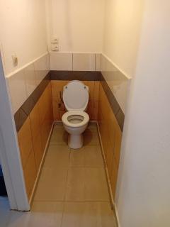 Exotique Adriana 3 - 4