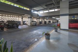 Luxurious Furnished Apartment next toJunction mall - 6