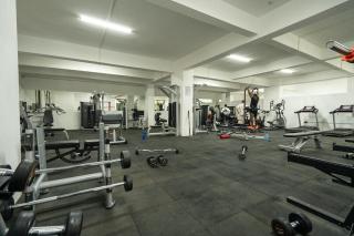 Luxurious Furnished Apartment next toJunction mall - 2