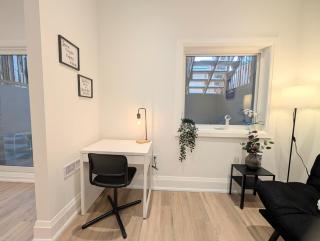 Luxury 1BR plus den walkout basement - 7