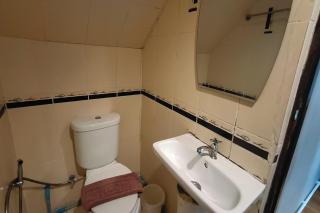 Pratunam Family House - 1