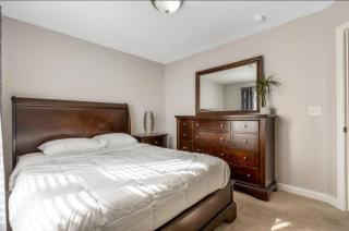 Modern 4BR Columbus Home Near Airport - 1