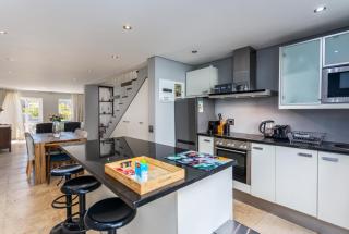 Loader Street Studios 5 by CTHA - Kapstadt - 7