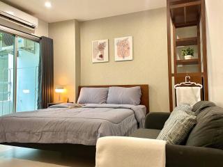 1-Min Walk to BTS Thonglor Simple Spotless Great Value Stay - 3