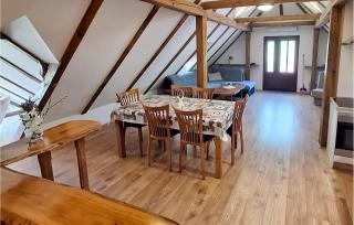 Stunning Home In Duga Resa With Sauna - 9