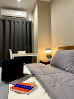 Thonglor BTS 1-Min Walk Easy Check-In Laundromat - 7