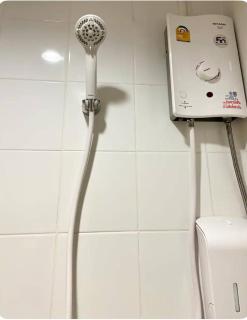 Thonglor BTS 1-Min Walk Easy Check-In Laundromat - 1