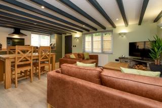 Hannafore Cottage 2 bedroom with Hot Tub - 7