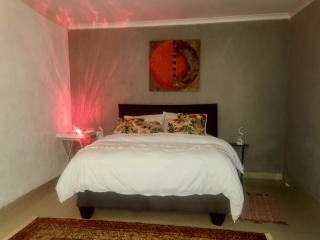 GenAyah Hotel & Safari - 8