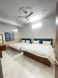 Vranda nikunj dham hotal vrandavan - 7