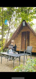 Cigare Bamboo Hut - 4