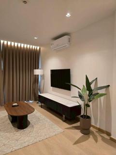 Cha Am - Hua Hin Deluxe Suite in Sunshine Prestige Resort - 2