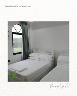 D'Brook Side Place - 5