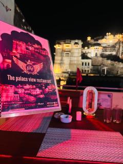 The Palace View Homestay & Restaurant - 3