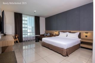 One Pacific Hotel and Serviced Apartments - 8