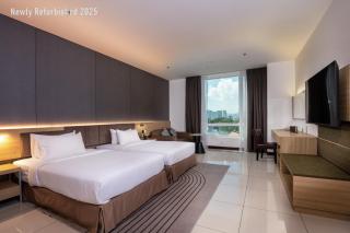 One Pacific Hotel and Serviced Apartments - 5