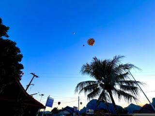 Vang Vieng Ruby Villa Hotel - 1