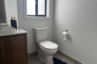 Spacious 5BDR Family Haven in Melbourne - 4