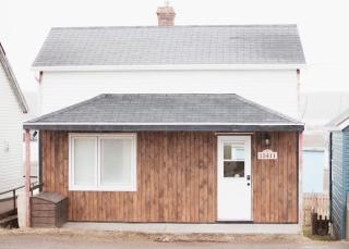 Residence Bourgeois - waterfront property in the heart of Cheticamp - 9