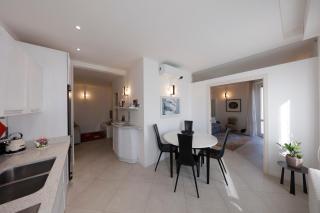 Siena UpTown - Sabrina's Charming Apartment - 0