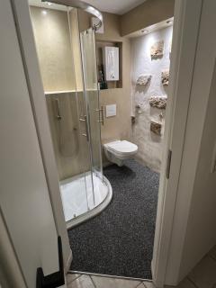 Little Rose - modern, central with WiFi & parking - 3