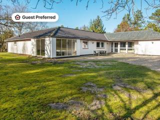 18 person holiday home in Rømø-By Traum - 0