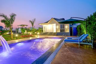 Saroja Farm Pet-friendly 3-BHK Farmhouse With Private Pool, Lush Garden & Discotheque - 4