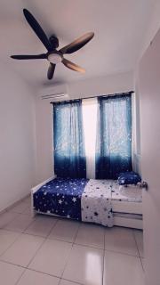 Adelia Sky Homestay at Bangi Kajang - 2