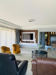 Dlamini & Partners homestay - 4