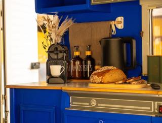 Gemütlicher Camper fußläufig zur Therme Erding - 6