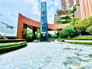 The Grand Pavilion At Lucentia Residence - 6