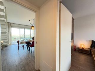 10 Min Walk from the Beach, Free Swimming Pool - 4