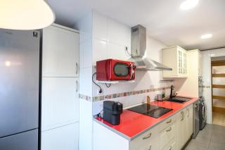 The Sunny Patio Oasis - 3